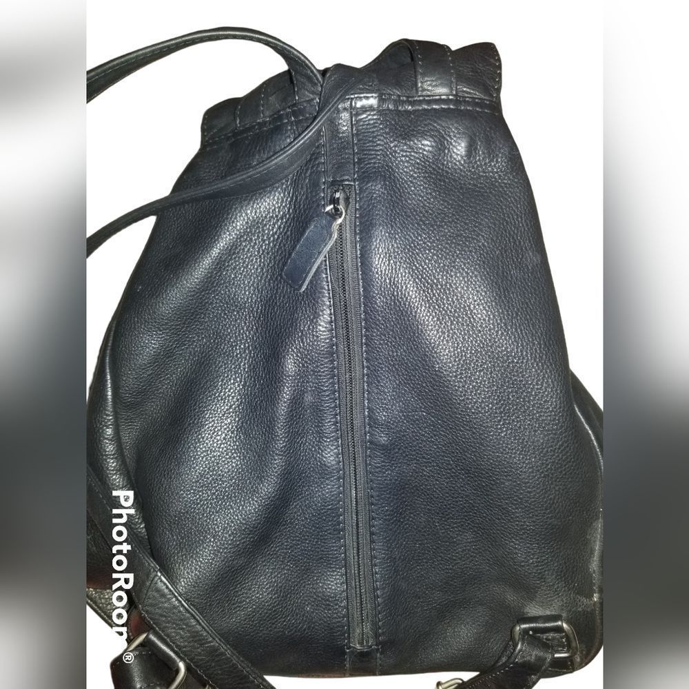 Kenneth Cole Black Leather Backpack Drawstring Bag - Picture 4 of 7